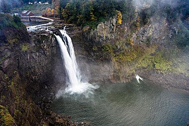 原Epic独占《盐与献祭》steam页面上线 支持中文